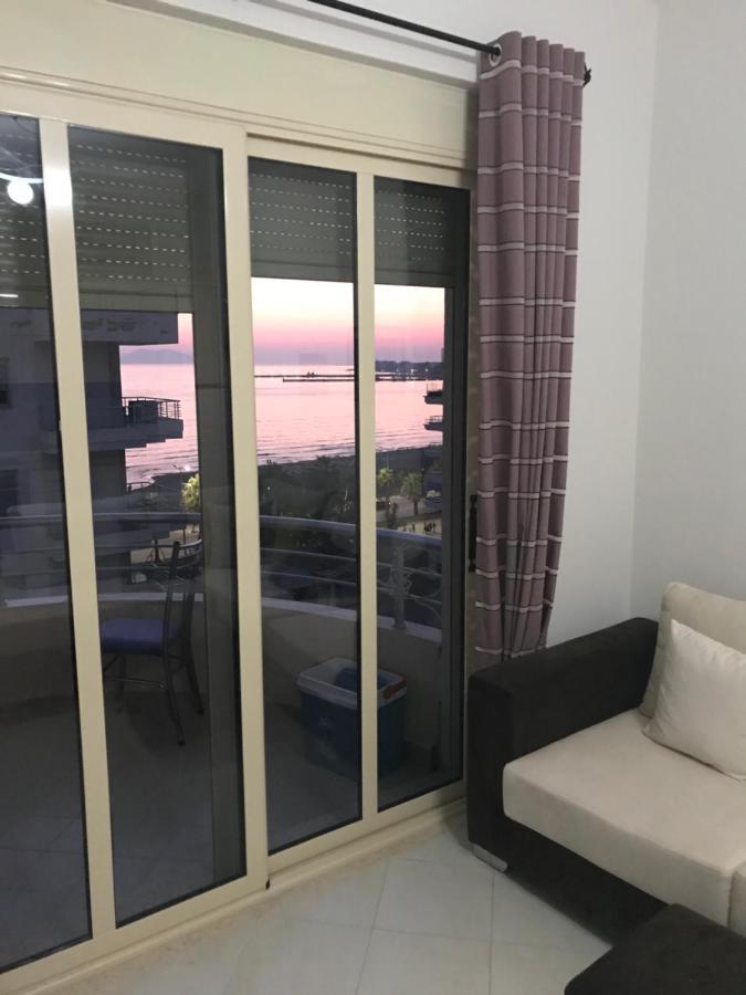 Seanfinity Apartments Vlorë Buitenkant foto